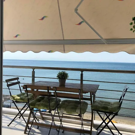 Roses Peraia (Thessaloniki)