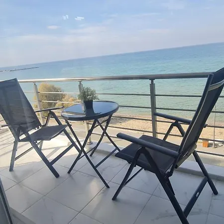 Roses Apartment Peraia (Thessaloniki)